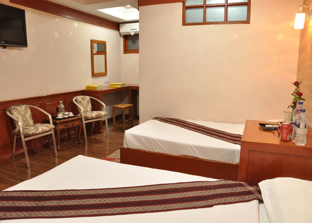 Green Land Motel Bagan Ngoại thất bức ảnh