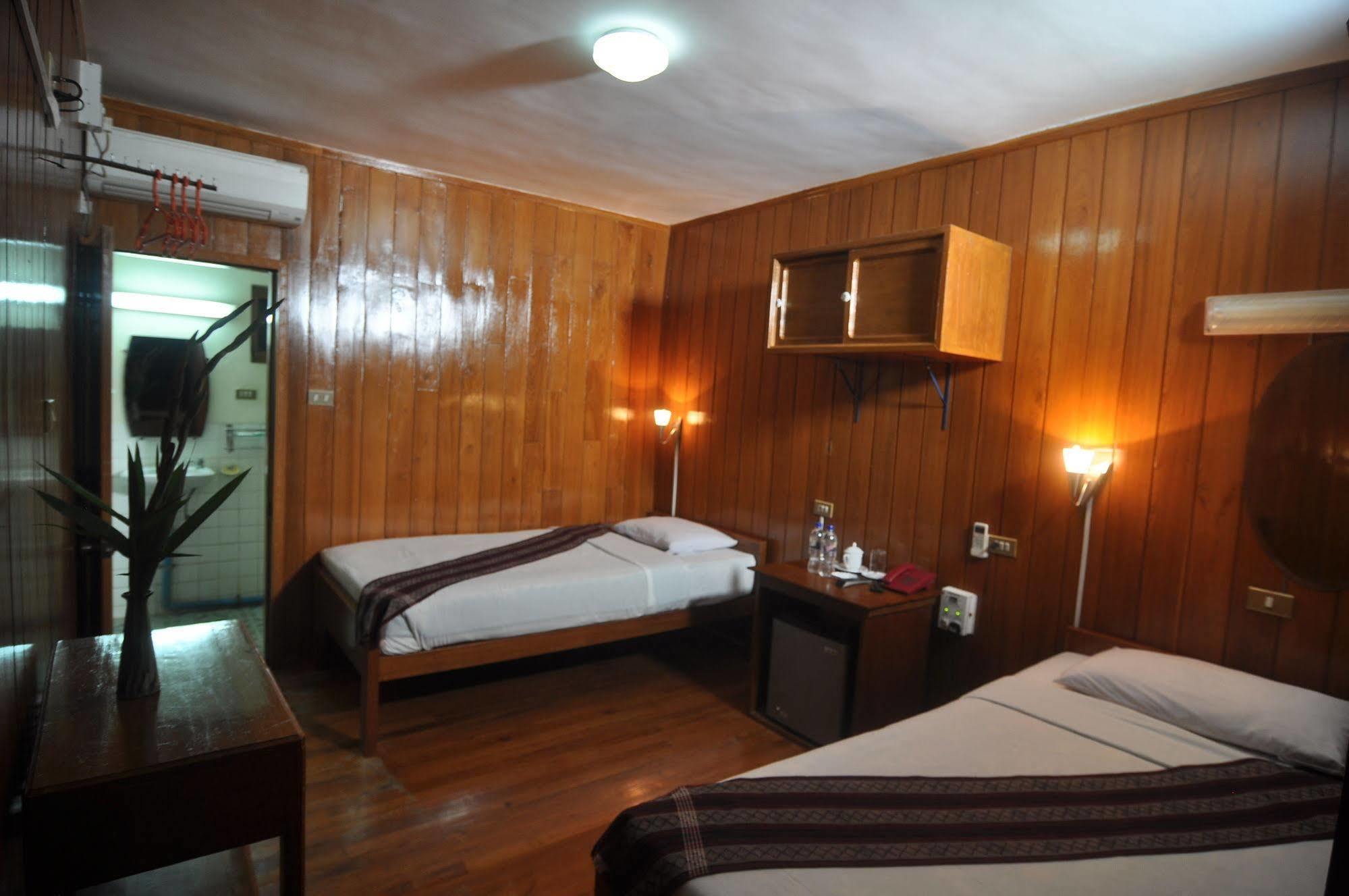 Green Land Motel Bagan Ngoại thất bức ảnh